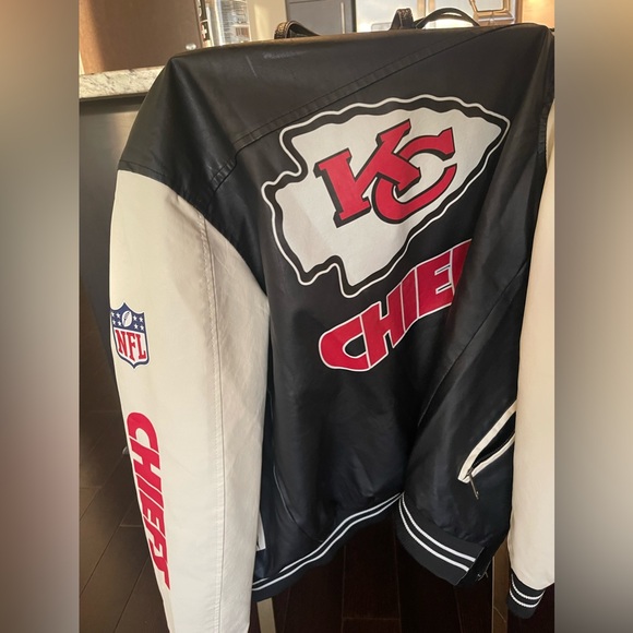 KC Chiefs Varsity Bomber Jacket - Picture 7 of 10